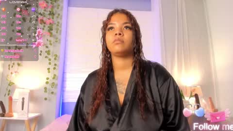  S O P H I A  online show from September 16, 11:34 am