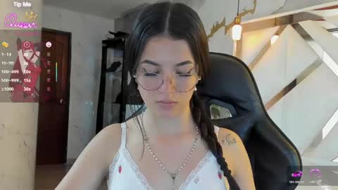 sophiadoll_tf online show from April 13, 8:57 pm