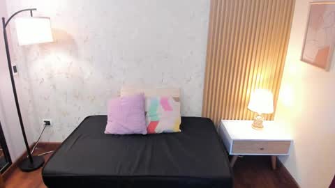 Sophia online show from May 1, 11:48 am