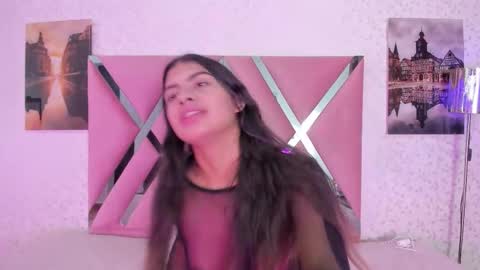 Sophia Salazar online show from November 7, 12:29 pm