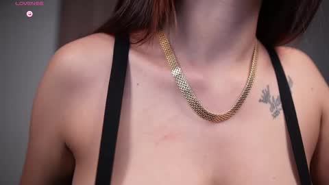 Sophy online show from November 5, 1:51 am