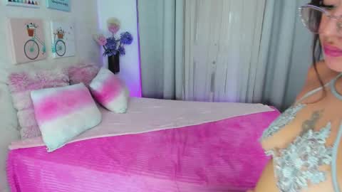   online show from October 2, 8:40 pm