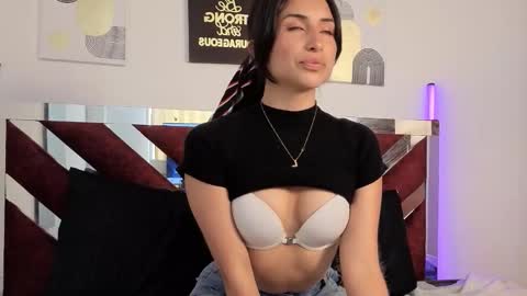 Snapshot of sophiconelly chatting on October 8, 4:46 pm sophiconelly online show from October 8, 4:46 pm