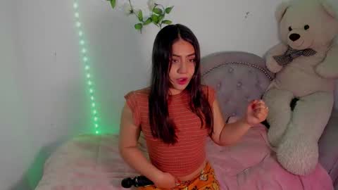 Clara sophia online show from January 7, 3:00 am