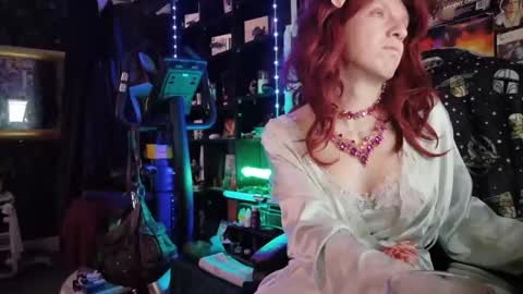 Sophie Satin1980 online show from May 22, 12:06 am