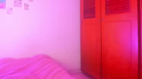 Sophie online show from March 29, 6:15 am