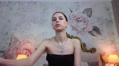 Sophie online show from February 24, 6:49 am