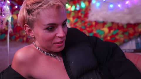 derpy derpington online show from December 24, 8:11 am