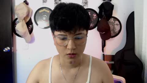 sophie_ross1 online show from April 14, 10:24 pm