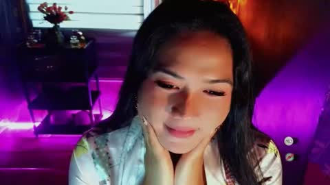 Sophie online show from April 7, 4:36 am