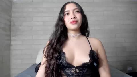 Snapshot of sophiebellucci chatting on October 7, 10:00 am sophiebellucci online show from October 7, 10:00 am