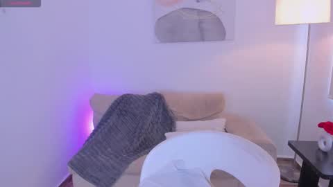 Sophie online show from November 22, 9:24 pm