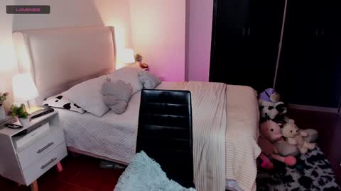    online show from January 11, 4:06 am