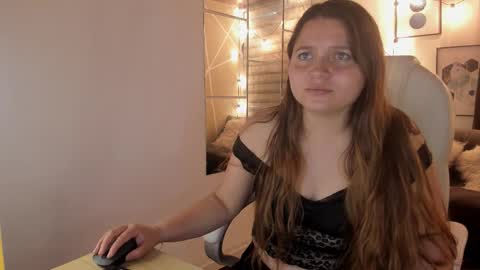 Sophie  online show from October 14, 3:26 pm