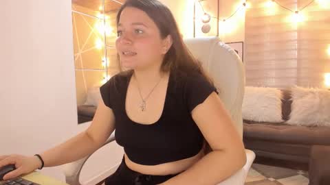 Sophie  online show from October 24, 2:40 pm