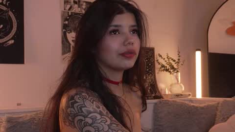 Snapshot of sophiee_art chatting on September 29, 3:16 am Sophiee online show from September 29, 3:16 am