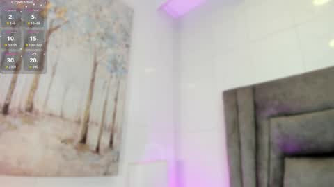 Sophie  online show from October 20, 11:15 am