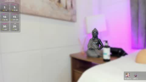 Snapshot of sophiee_smith chatting on September 10, 1:34 pm Sophie online show from September 10, 1:34 pm