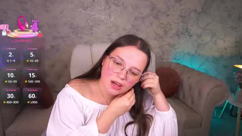 Snapshot of sophieedreams chatting on October 3, 7:55 pm sophieedreams online show from October 3, 7:55 pm