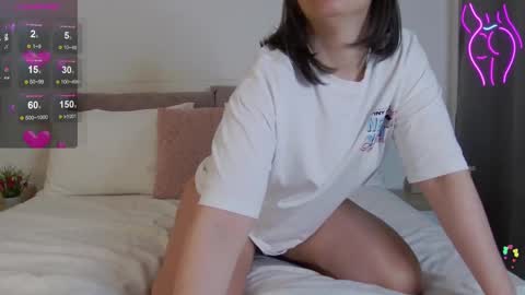 Snapshot of sophieerain chatting on March 11, 5:46 am Sophie Rain online show from March 11, 5:46 am