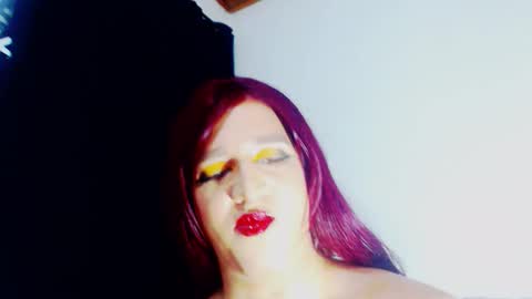 sophiehillsxo online show from February 11, 4:27 am