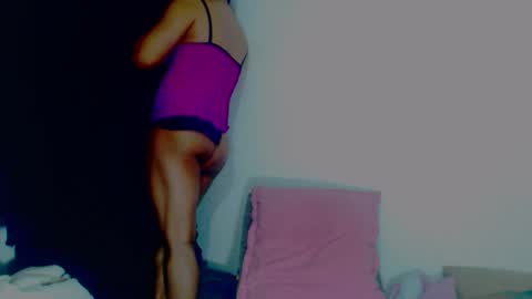 sophiehillsxo online show from October 26, 4:02 am