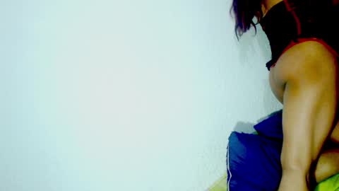 Snapshot of sophiehillsxo chatting on March 1, 9:18 am sophiehillsxo online show from March 1, 9:18 am