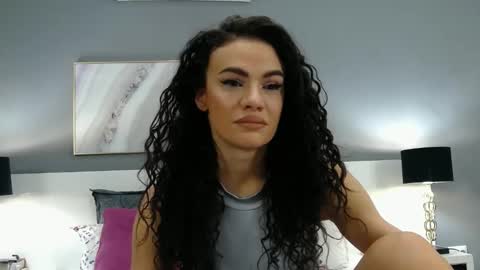 Sophie online show from March 6, 6:26 pm