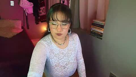 sophiejuicy_ online show from January 16, 12:52 am