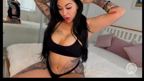 SophieKai x online show from November 17, 9:23 am