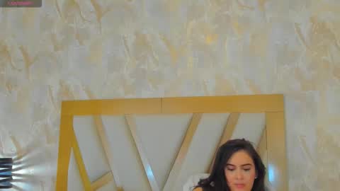 Sophie online show from October 9, 4:45 pm