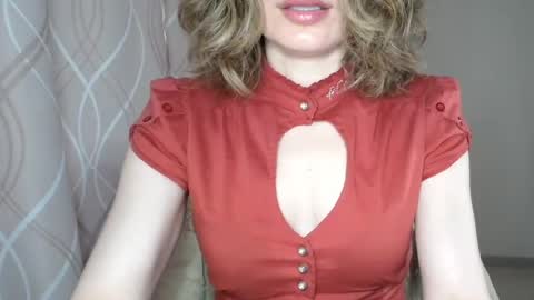 Sophiemisss online show from May 13, 7:07 am
