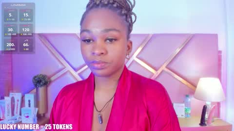 Sophie online show from March 12, 1:04 pm