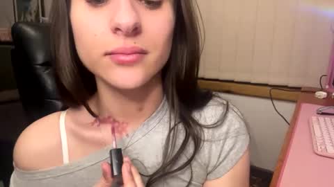 Sophie online show from December 5, 1:44 pm