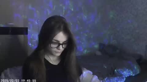 Sophie and my bestie Mandy    online show from February 1, 9:29 pm