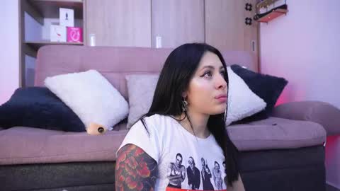 Sophiie online show from February 23, 1:08 am