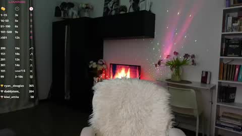 Beatrice call me Bea online show from March 11, 12:00 am