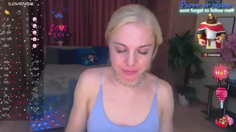 Snapshot of soul_liza chatting on October 4, 4:21 am Lisa online show from October 4, 4:21 am