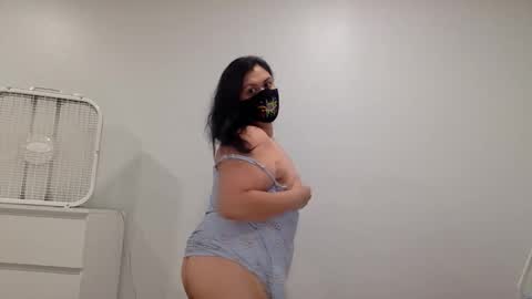 Longhaitianbbc  thick latina online show from February 23, 4:36 am