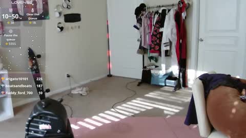 Bunnydathug online show from September 11, 1:34 pm