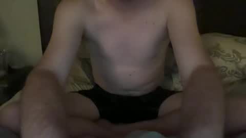 Southernblueyes online show from March 31, 12:33 am