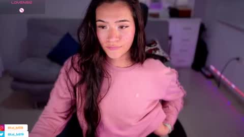 Luisa    online show from February 26, 4:08 am