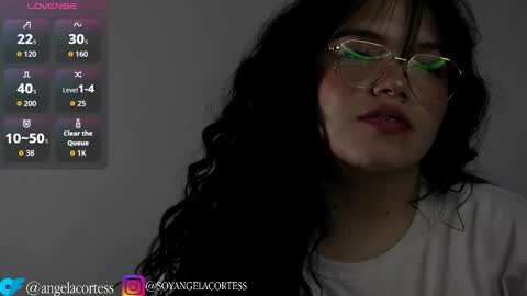 Snapshot of soyangelacortes chatting on October 8, 6:08 am soyangelacortes online show from October 8, 6:08 am