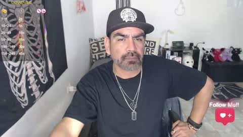 El Carlitos online show from May 23, 4:58 pm