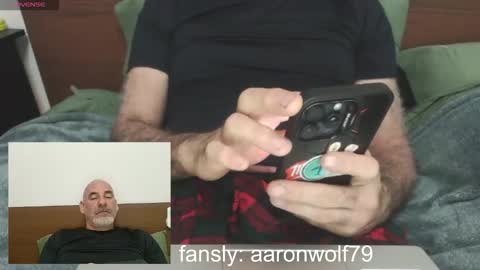 WhiteWolfFL online show from December 5, 3:39 am