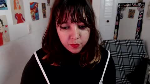 Nana Bela  online show from August 9, 11:20 pm