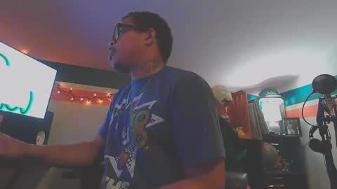 sp4yalyfe online show from December 3, 10:16 am