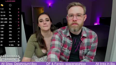 Spaceneighbor online show from December 12, 4:26 am