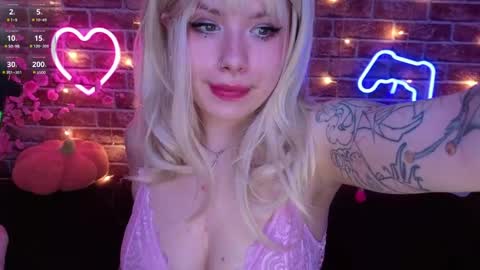  SparkleMona  online show from March 26, 2:55 pm