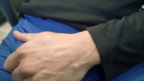 Snapshot of sparklenuts17 chatting on December 9, 3:00 pm sparklenuts17 online show from December 9, 3:00 pm